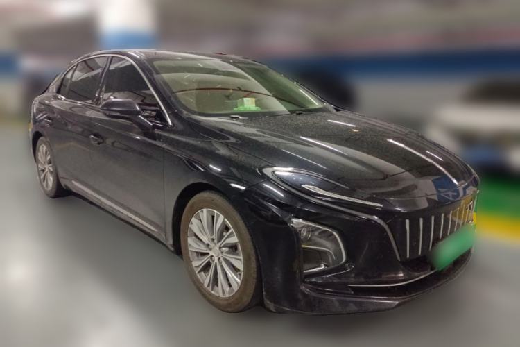 Used Hongqi E-QM5 2023 620km PLUS Front Right 45 Deg