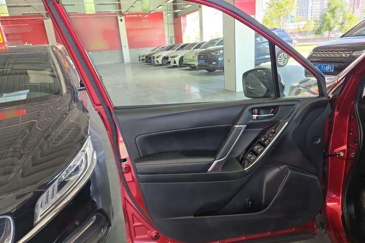 Used Subaru Forester 2018 2.0i Fashion Navigation Edition