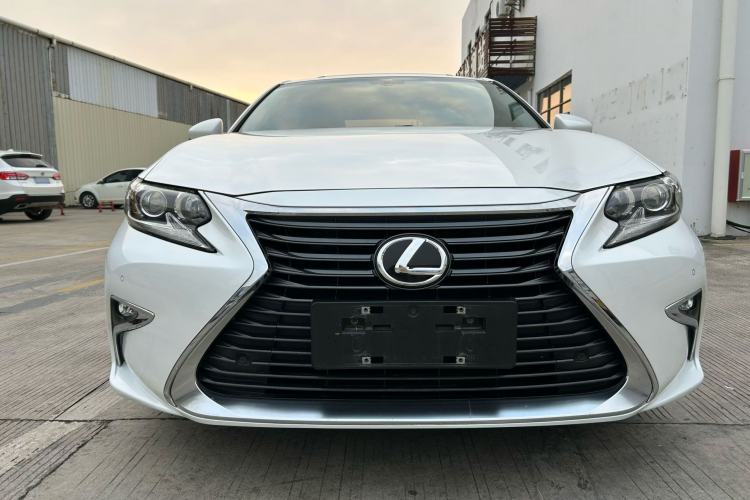 Used Lexus ES 2015 200 Elite Edition