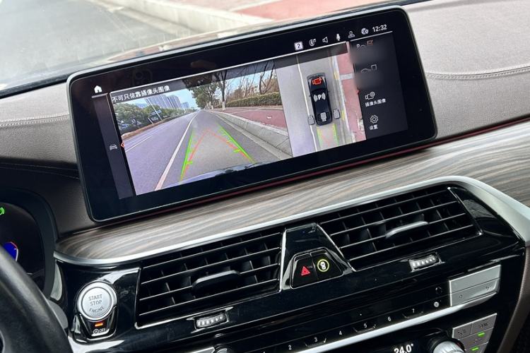 Used BMW 5 Series 2021 530Li Luxury Edition Premium Package Interior 8