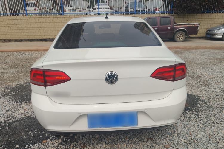 Used Volkswagen Lamando 2015 230TSI DSG Fashion Edition