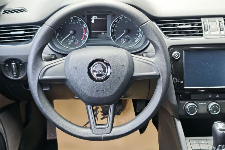 Used Skoda Octavia 2018 Station Wagon TSI230 DSG Comfort Edition