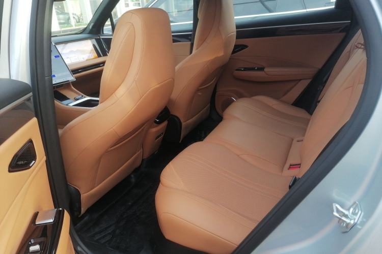 Used Geely Galaxy L7 2025 EM-i 115km Exploration+ Edition Left Rear Seat