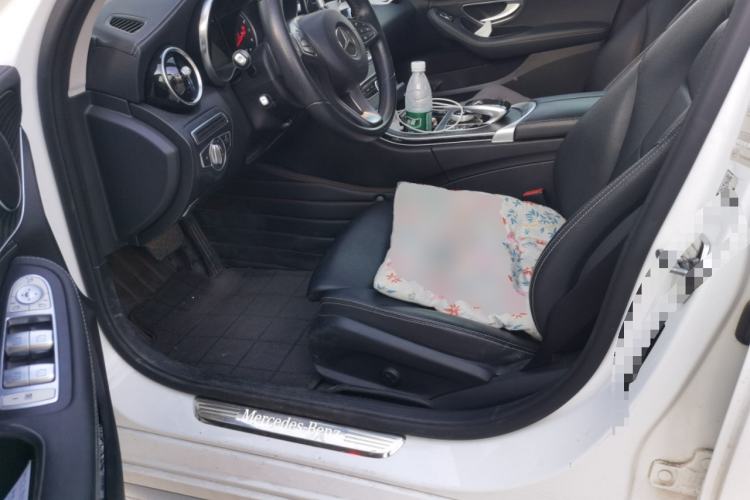 Used Mercedes-Benz C-Class 2017 Facelift C 200 L Sport Edition Driver Seat