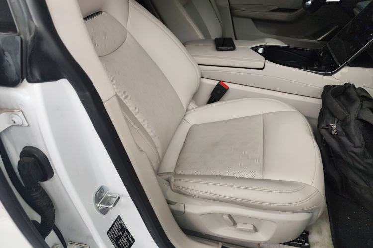 Used NETA S 2022 Extended-Range Version 1160 km Range Rear-Wheel-Drive Compact Edition