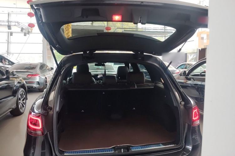 Used Mercedes-Benz GLC 2021 GLC 260 L 4MATIC Luxury Model Trunk