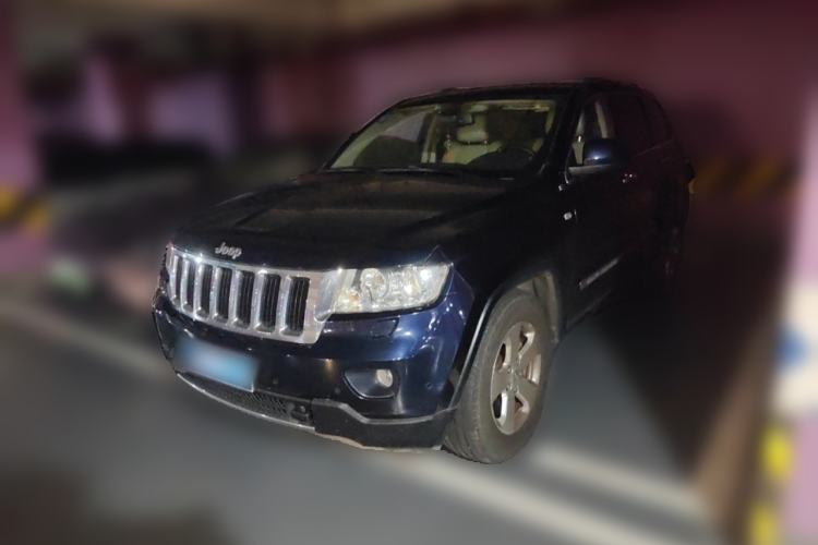 Used Jeep Grand Cherokee 2011 3.6L Luxury Edition