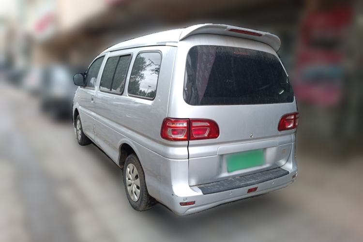 Used FORTHING Lingzhi 2018 M3 1.5L 5-Seat Base Model
