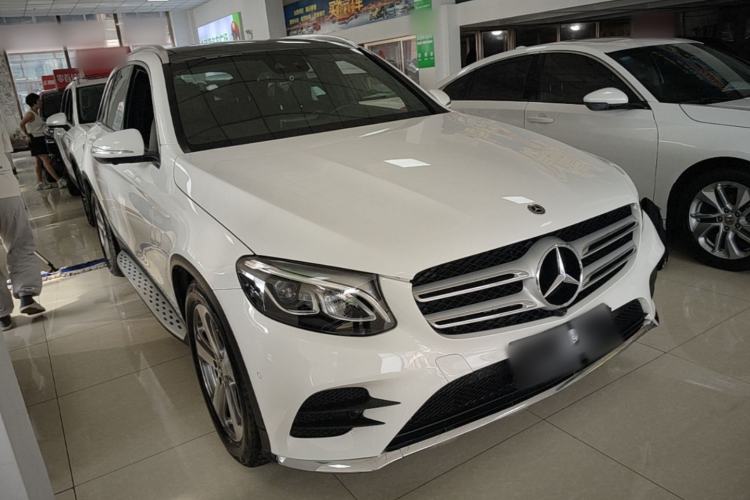 Used Mercedes-Benz GLC 2017 GLC 260 4MATIC Luxury Model
