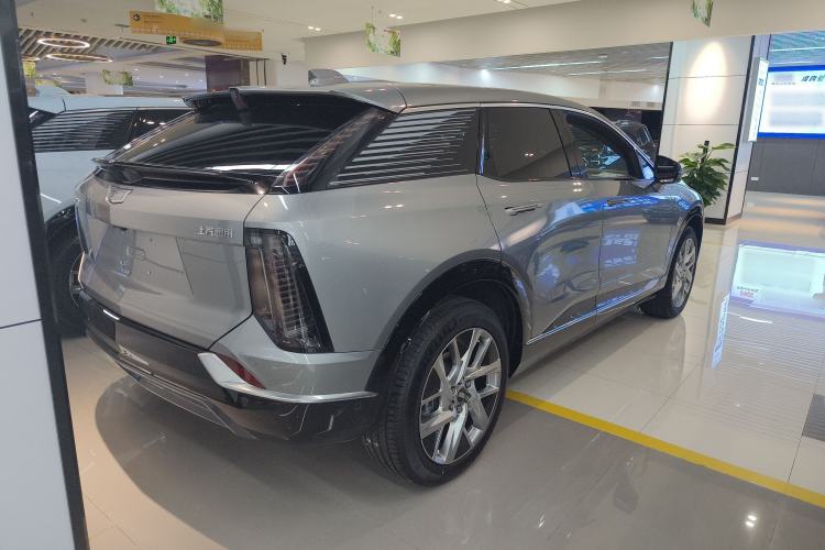 Used Cadillac OPTIQ 2024 Standard Range Version
