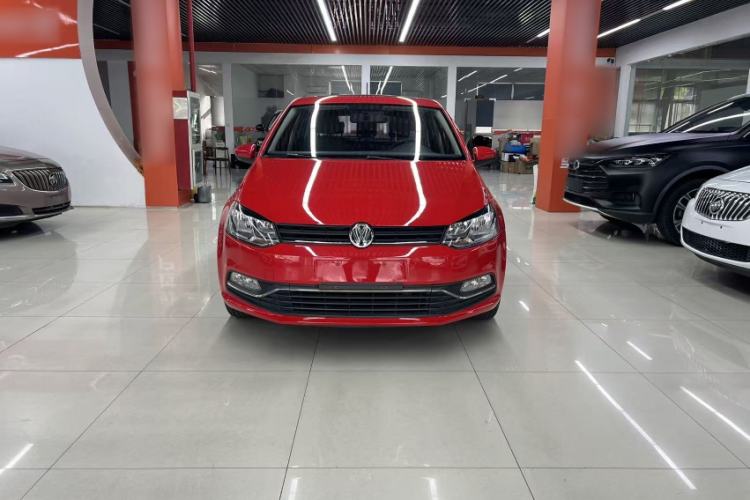 Used Volkswagen Polo 2016 1.6L Automatic Comfort Model