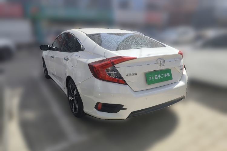 Used Honda Civic 2016 220TURBO CVT Prestige Edition
