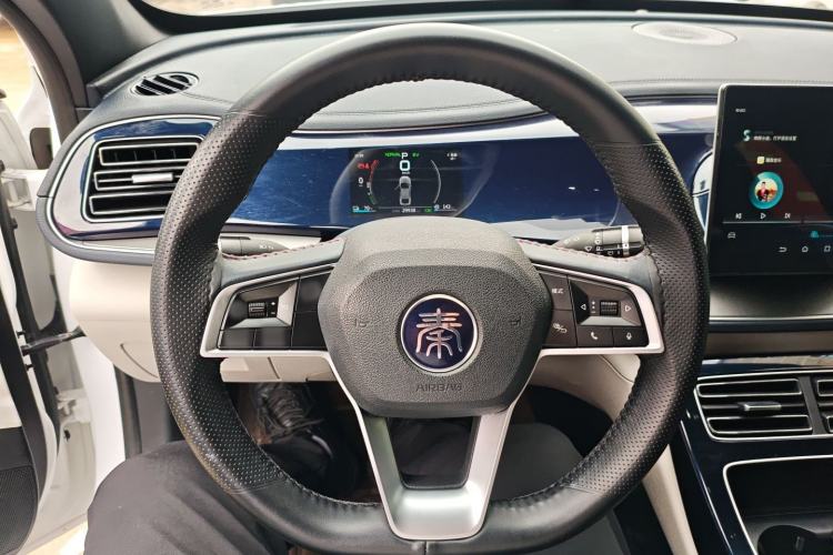 Used BYD Qin PLUS 2021 DM-i 120KM Prestige Model Steering Wheel