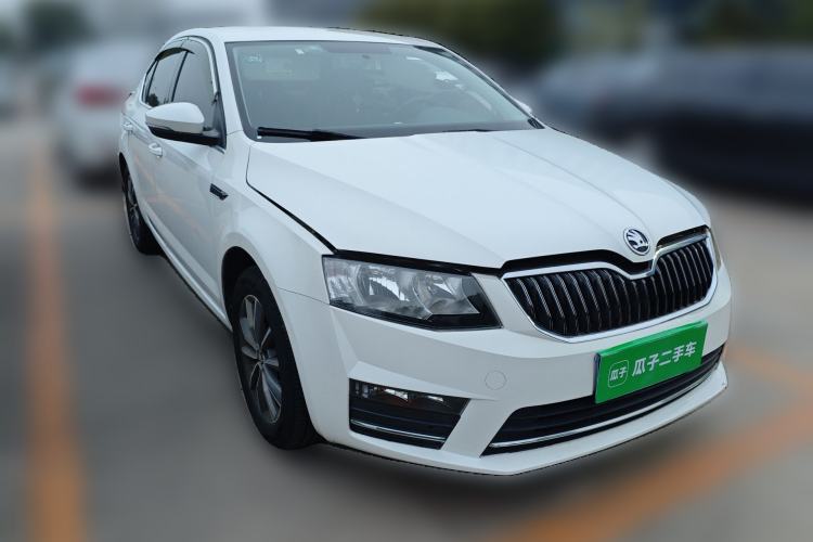 Used Skoda Octavia 2017 1.6L Automatic Front-Wheel Drive Model