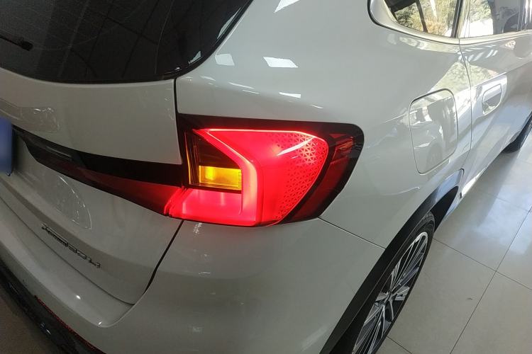 Used BMW X1 2023 xDrive25Li X Design Package Exterior 6