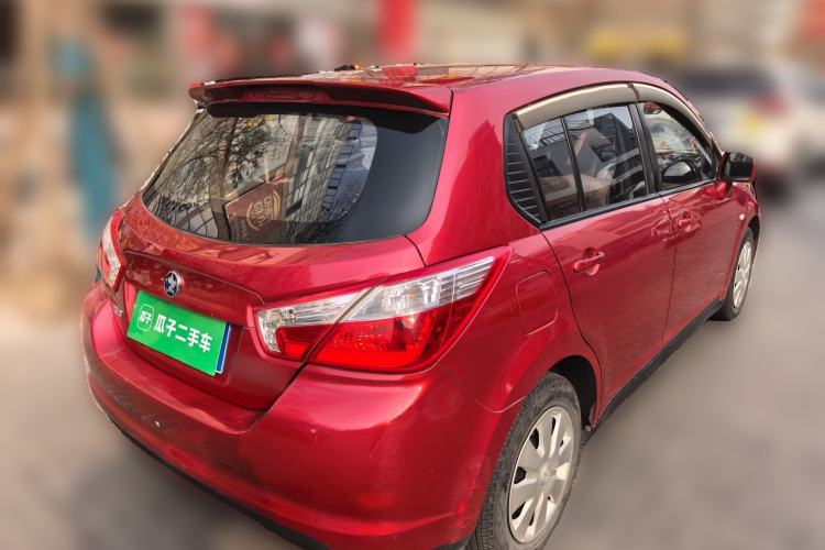 Used Venucia R50 2013 1.6L Automatic Fashion Edition