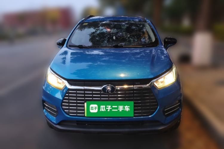 Used BYD Yuan New Energy 2018 EV360 Smart Connected Cool Model Front