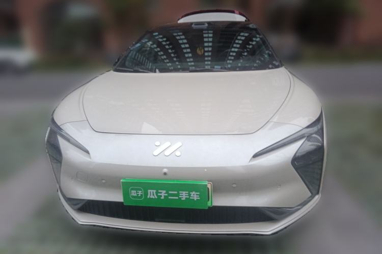 Used IM L7 2022 Pro Model Front