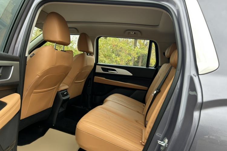 Used Haval H5 2023 2.0T Automatic All-Wheel Drive LinkedIn Gasoline
