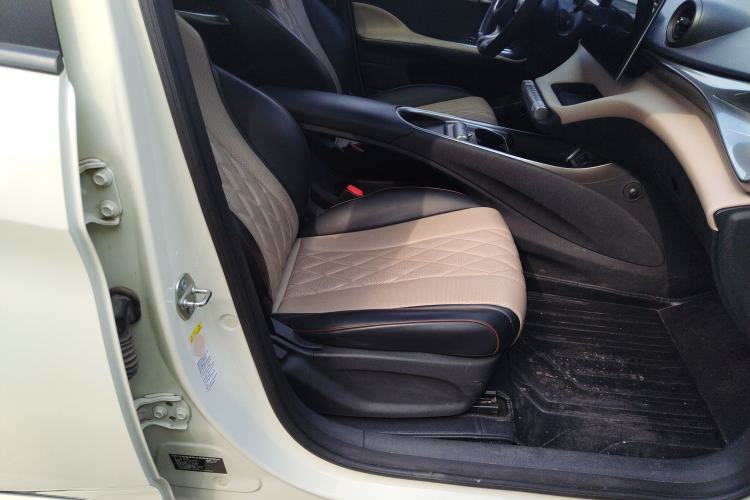 Used BYD Dolphin 2021 405 km Fashion Edition