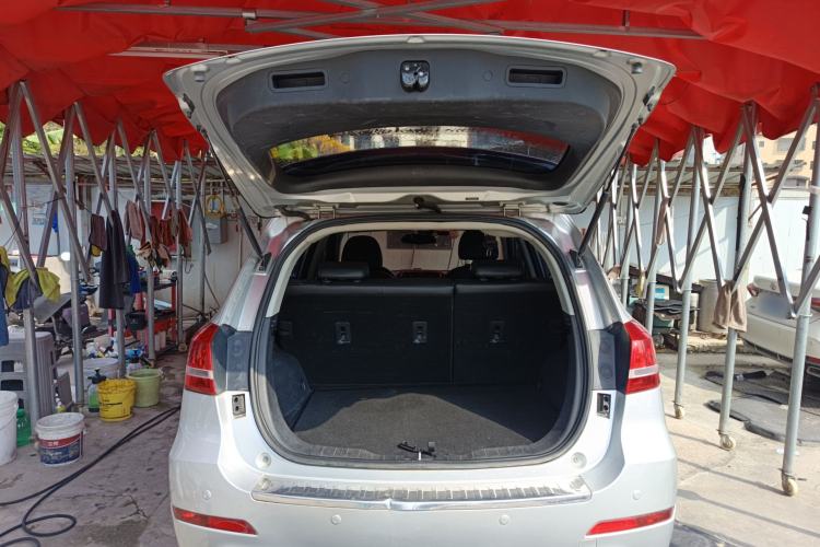 Used Haval H2 2016 Red-Label 1.5T Automatic Two-Wheel Drive Luxury Model
