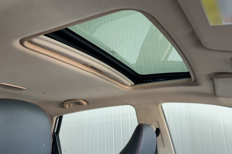 Used Baojun 560 2016 1.8L iAMT Luxury Model
