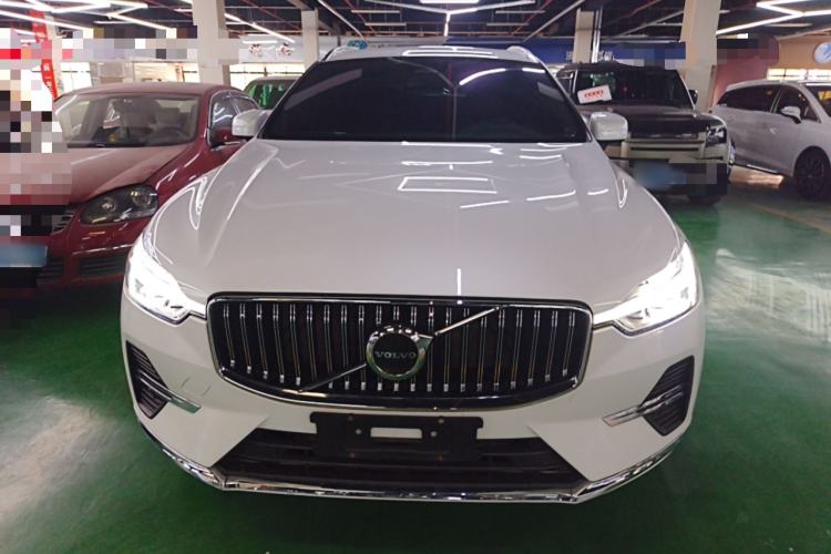 Used Volvo XC60 2023 B5 4x4 Smart Luxury Edition