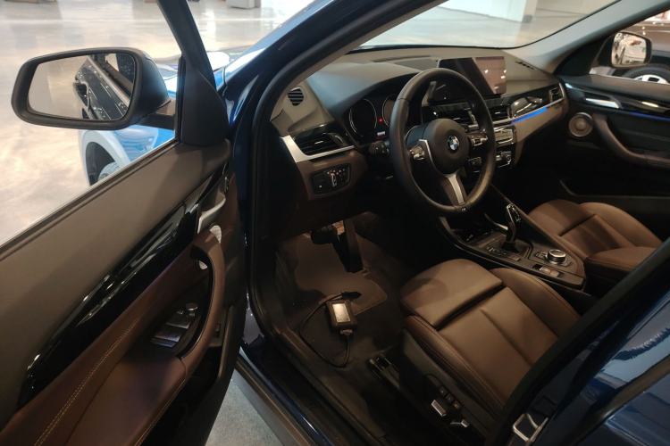 Used BMW X1 2022 sDrive25Li Leading Model Driver Seat