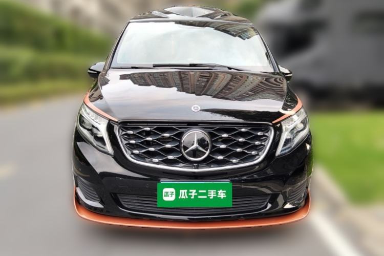 Used Mercedes-Benz V-Class  Front