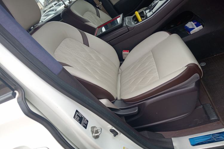 Used GAC Trumpchi M8 2021 Lingxiu Series 390T Luxury Edition Right Front Seat