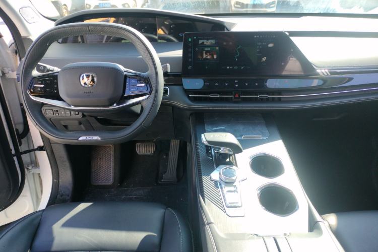 Used Changan UNI-K iDD 2024 Chuzhi iDD 1.5T 135km Smart & Fun Model
