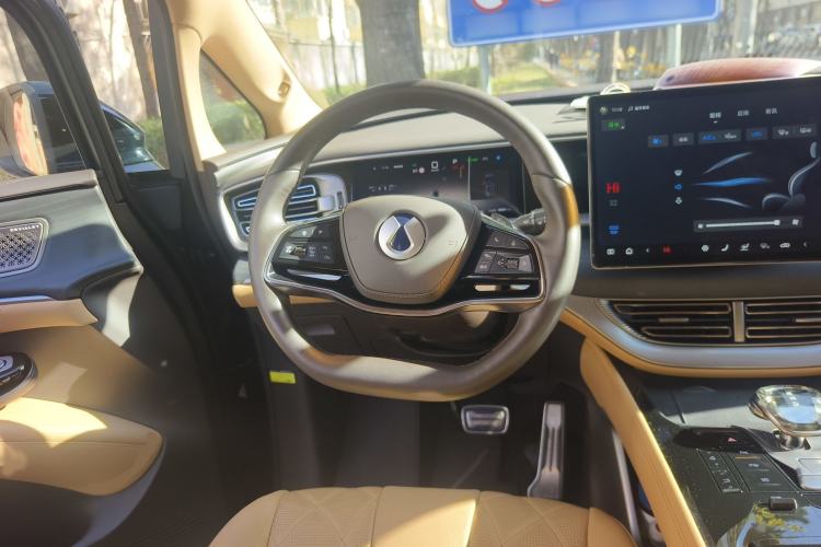 Used Denza D9 2025 EV Intelligent Driving Edition 600 Four-Wheel Drive Flagship Model