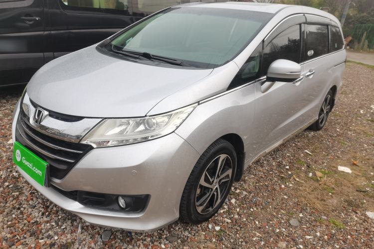 Used Honda Odyssey 2015 Revised 2.4L Luxury Edition