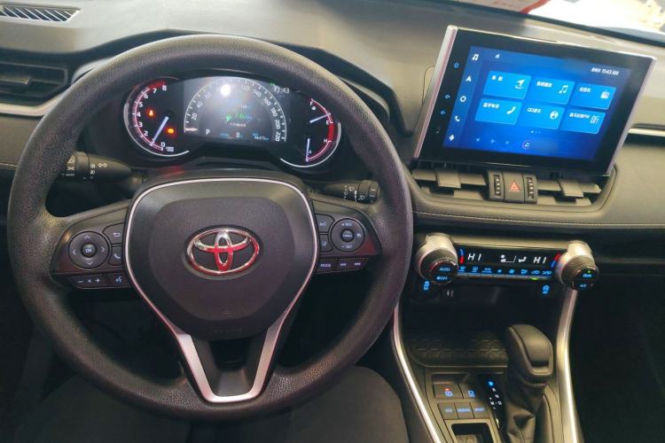 Used Toyota RAV4 2021 2.0L CVT Two-Wheel Drive Fashion Edition
