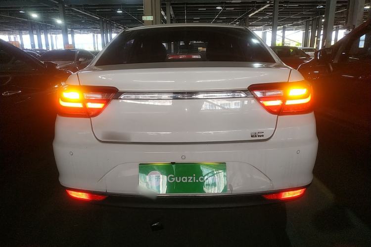 Used Geely Auto Vision 2019 Upgraded Model 1.5L CVT Luxury Version China VI Standard