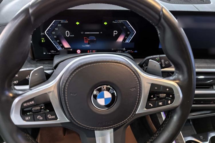 Used BMW X7 2023 xDrive40i Luxury M Sport Package