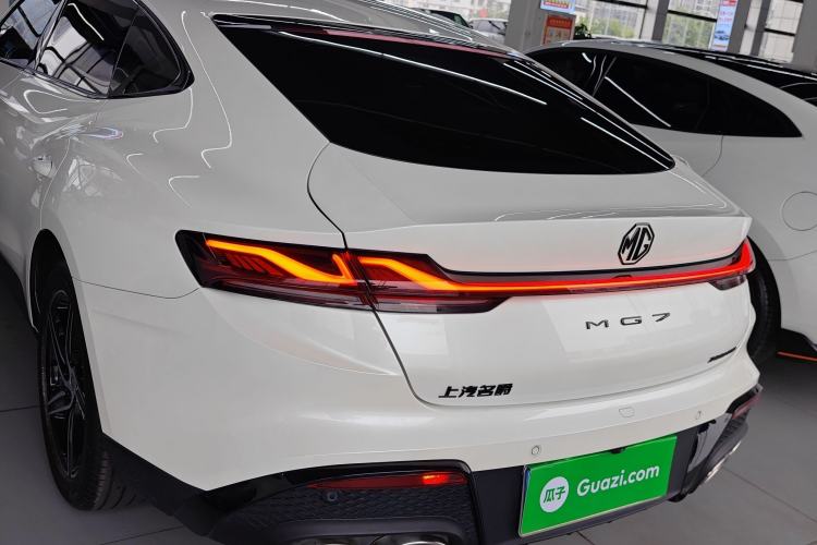 Used MG 7 2023 1.5T DCT Luxurious Supreme Edition