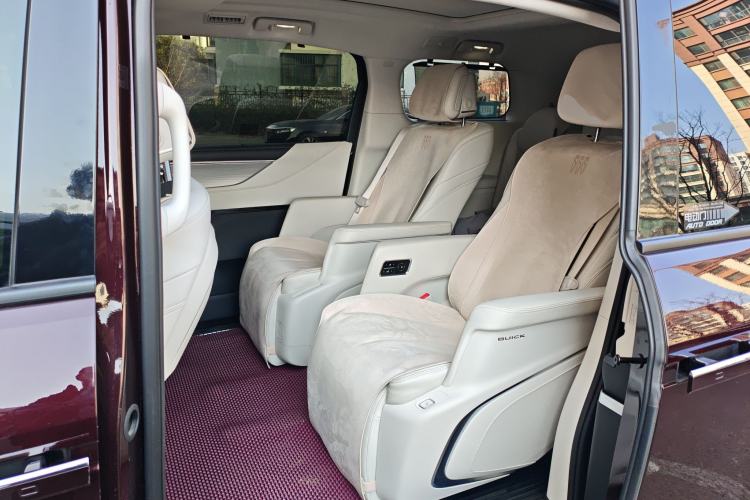 Used Buick GL8 New Energy 2024 Lu Zun Luxury Edition 7-Seater
