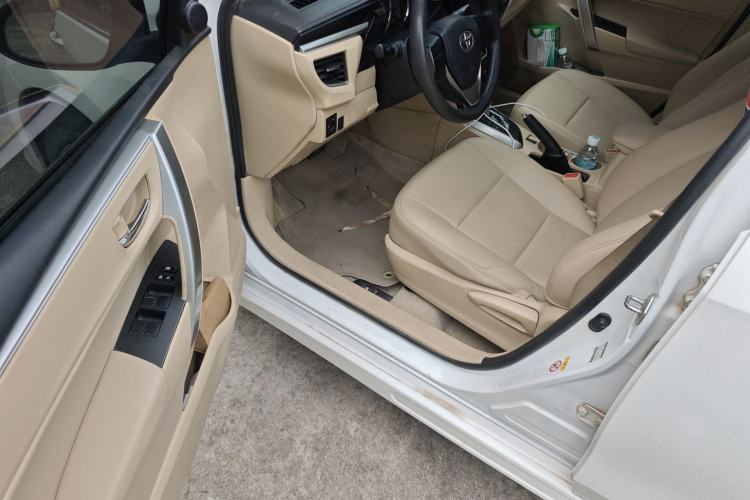 Used Toyota Corolla 2017 1.6L CVT GL
