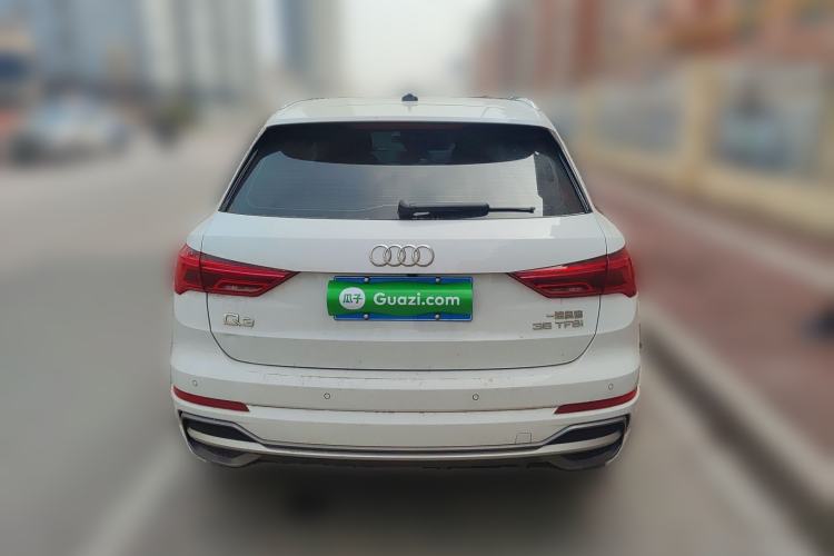 Used Audi Q3 2022 35 TFSI Fashionable and Elegant Model Exterior 4