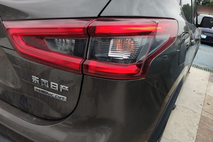 Used Nissan Qashqai 2019 2.0L CVT Luxury Edition Exterior 3