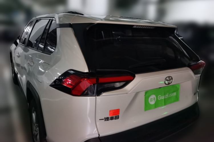 Used Toyota RAV4 2022 2.0L CVT Two-Wheel Drive Fashion Edition