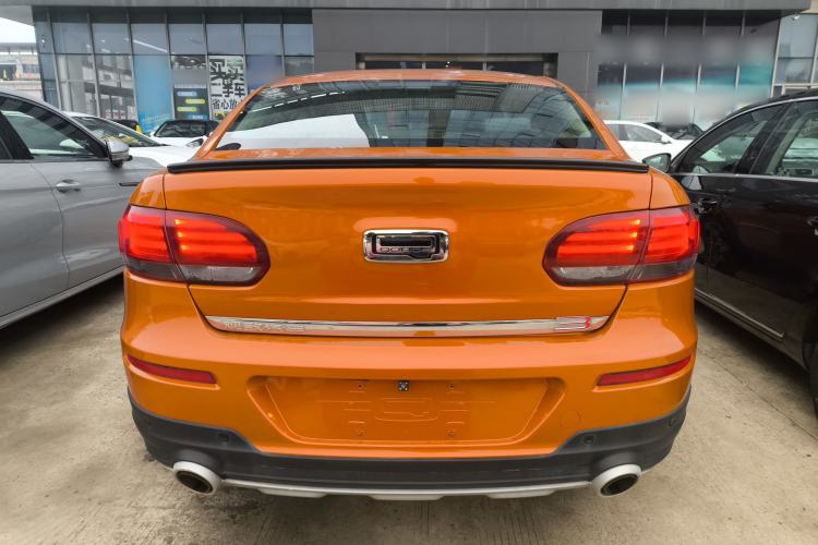 Used Qoros 3 2017 GT 1.6T Manual Enjoyment Model
