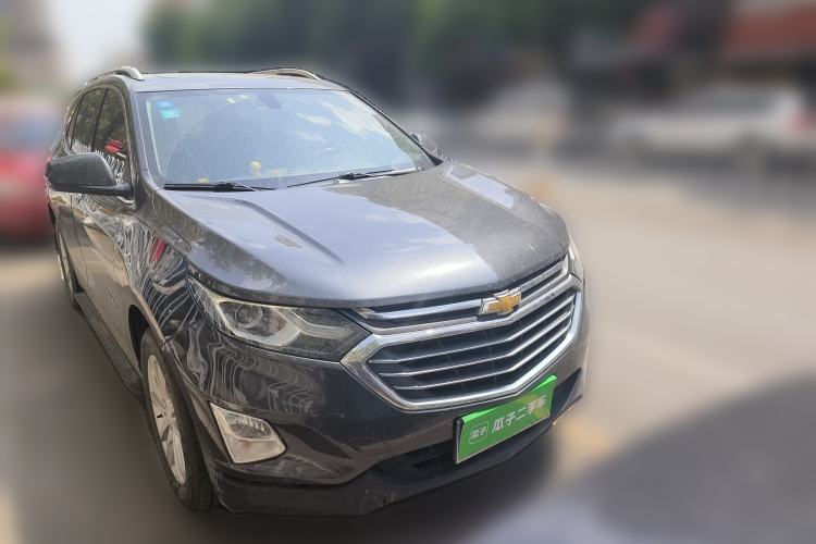 Used Chevrolet Equinox 2017 550T Automatic All-Wheel-Drive Top-Tier Version Front Right 45 Deg