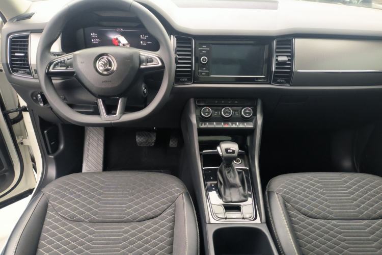 Used Skoda Kodiaq 2019 Restyled TSI330 7-Seater Two-Wheel Drive Comfort Edition China VI Standard
