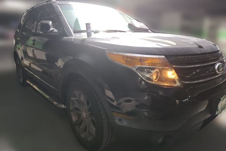 Used Ford Explorer 2013 3.5L Deluxe Model