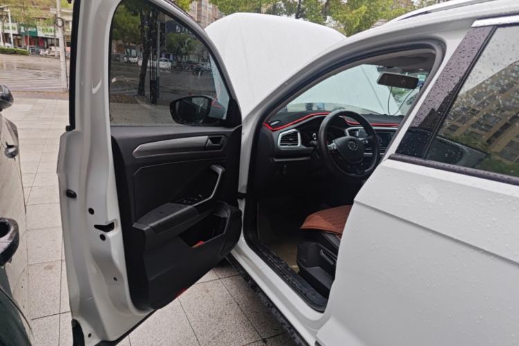 Used Volkswagen T-ROC 2020 280TSI DSG Two-Wheel Drive Advanced Version