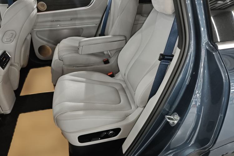 Used Hima AITO M9 2024 Range-Extended Ultra Version 42 kWh 6-Seater Model