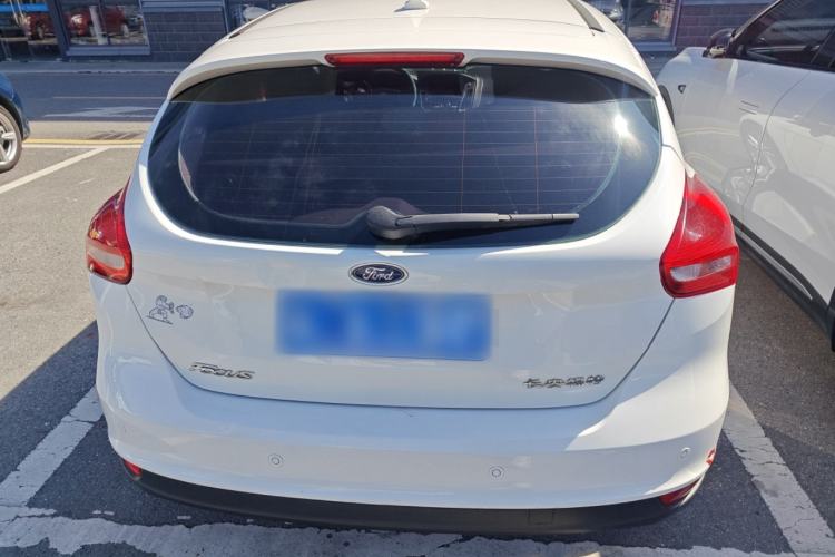 Used Ford Focus 2018 Hatchback Classic 1.6L Automatic Trendy SmartDrive Edition