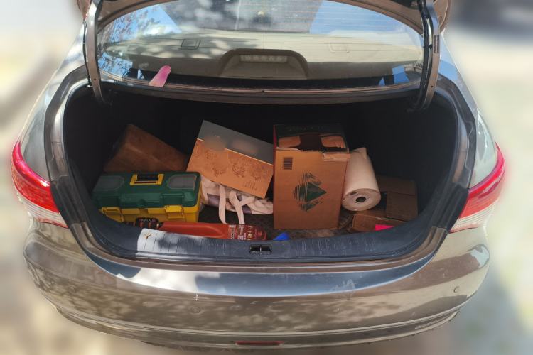 Used Nissan Sylphy 2016 Classic 1.6XE Manual Comfort Edition Trunk